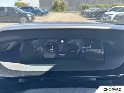 Photo 16 Peugeot 408  Hybrid 145 e-DCS6