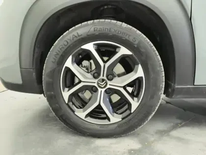 Photo 14 Citroën C3 Aircross  PureTech 130 S&S EAT6 Shine