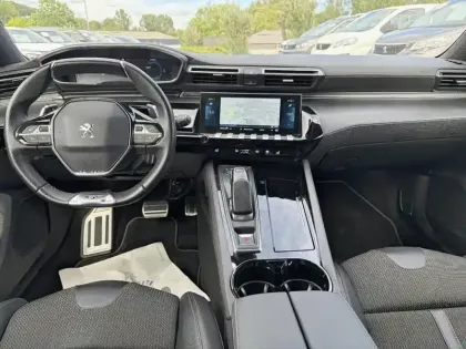 Photo 9 Peugeot 508  SW Hybrid 225 e-EAT8 GT