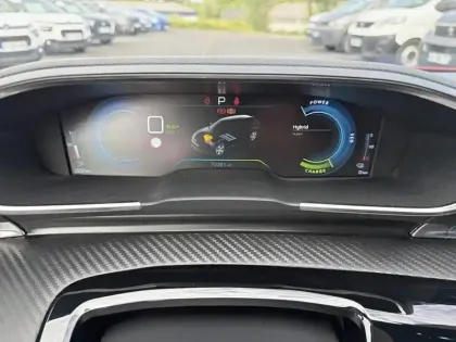 Photo 20 Peugeot 508  SW Hybrid 225 e-EAT8 GT