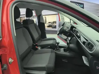 Photo 8 Citroën C3  BlueHDi 100 ch BVM6 Plus