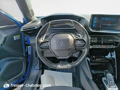 Photo 25 Peugeot 2008  PureTech 155 S&S EAT8 GT