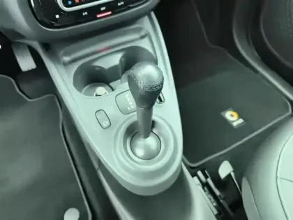 Photo 23 Smart Forfour  0.9 90 ch S&S BA6 Prime