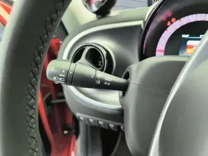 Photo 17 Smart Forfour  0.9 90 ch S&S BA6 Prime