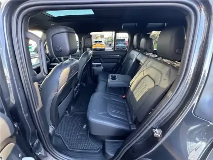 Photo 91 Land rover Defender 110 D300 MHEV BVA8 X-DYNAMIC