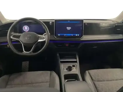 Photo 7 Volkswagen Tiguan 2.0 TDI 150ch DSG7 VW Edition