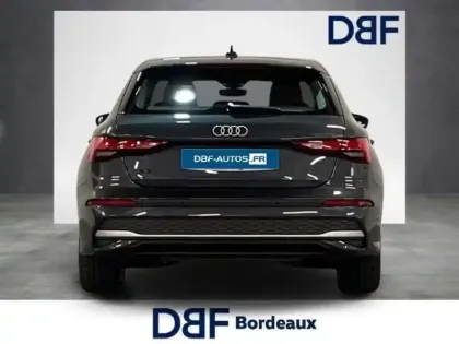 Photo 20 Audi A3 TFSI e Hybride rechargeable 204 S tronic 6 Design