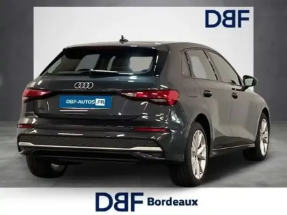 Photo 21 Audi A3 TFSI e Hybride rechargeable 204 S tronic 6 Design