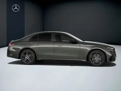 Photo 17 Mercedes Classe E  220 d AMG Line Berlin
