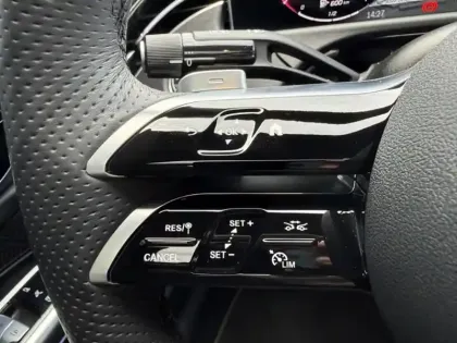 Photo 39 Mercedes Classe E  220 d AMG Line Berlin