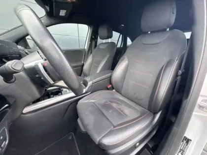 Photo 38 Mercedes GLA 250 e AMG Line