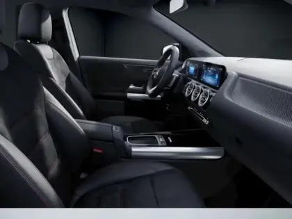 Photo 9 Mercedes GLA 180 d AMG Line