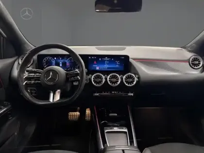 Photo 30 Mercedes GLA 180 d AMG Line