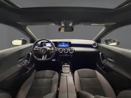 Photo 10 Mercedes Classe A 200 AMG Line