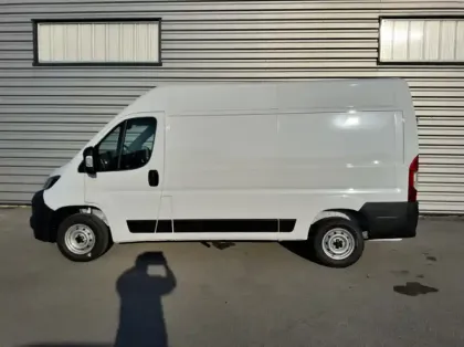 Photo 7 Peugeot Boxer Fourgon Nouveau FGN 3.5 T L2H2 140 S&S BVM6