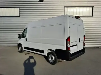 Photo 6 Peugeot Boxer Fourgon Nouveau FGN 3.5 T L2H2 140 S&S BVM6