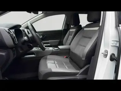 Photo 10 Citroën C5 aircross Hybrid 225ch Shine Pack e-EAT8 + Attelage