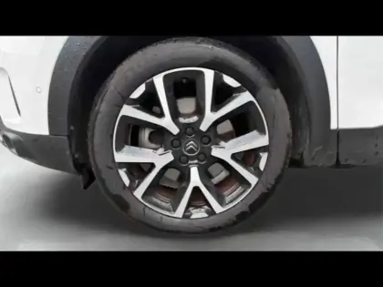 Photo 8 Citroën C5 aircross Hybrid 225ch Shine Pack e-EAT8 + Attelage