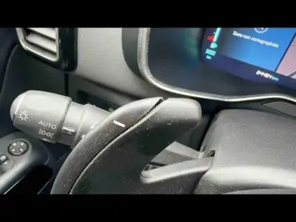 Photo 26 Citroën C5 aircross Hybrid 225ch Shine Pack e-EAT8 + Attelage