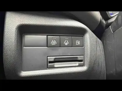 Photo 25 Citroën C5 aircross Hybrid 225ch Shine Pack e-EAT8 + Attelage