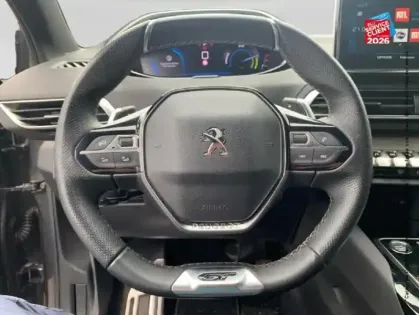 Photo 26 Peugeot 3008  Hybrid 136ch GT e-DCS6