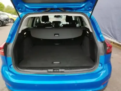 Photo 12 Ford Focus  1.0 EcoBoost mHEV 125ch Titanium X Business