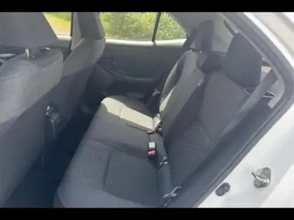 Photo 10 Toyota Yaris  Cross 116h Dynamic MY22