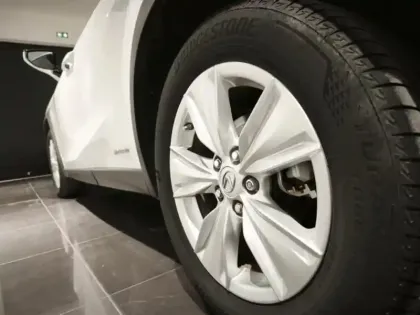 Photo 8 Lexus UX  250h 2WD Pack Confort Business MY20