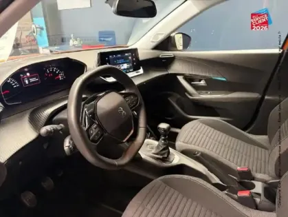 Photo 14 Peugeot 2008  1.2 PureTech 100ch S&S Style