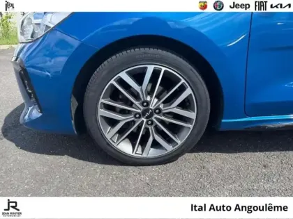 Photo 10 Kia Rio  1.0 T-GDI 120ch MHEV GT-Line Premium