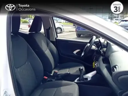 Photo 5 Toyota Yaris  120 VVT-i Dynamic 5p MY22