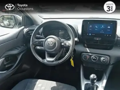 Photo 8 Toyota Yaris  120 VVT-i Dynamic 5p MY22