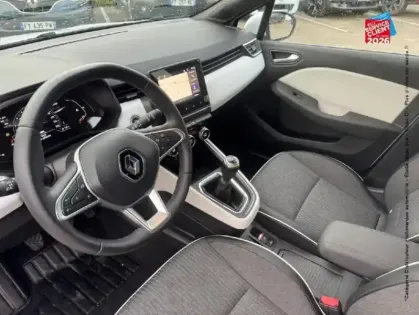 Photo 14 Renault Clio  1.5 Blue dCi 100ch Intens -21N GPS Camera