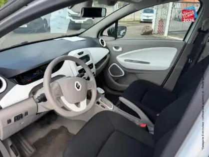 Photo 14 Renault Zoé Zoe City charge normale R90