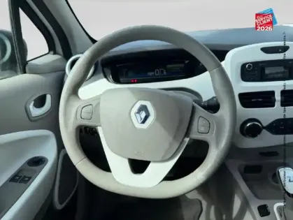 Photo 11 Renault Zoé Zoe City charge normale R90