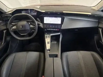 Photo 7 Peugeot 308  PHEV 180ch Allure Pack e-EAT8