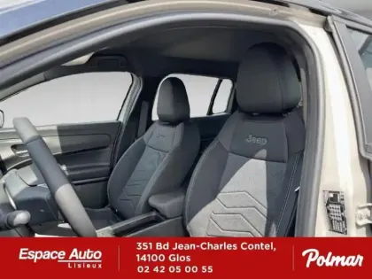 Photo 10 Jeep Avenger  1.2 Turbo T3 110ch MHEV Altitude BVR6 eHybrid