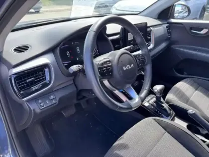 Photo 8 Kia Stonic  1.0 T-GDi 100ch Active DCT7