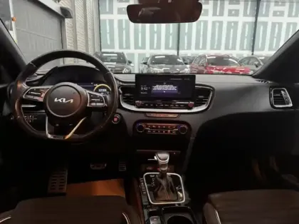 Photo 8 Kia Ceed  1.5 T-GDI 160ch GT Line DCT7