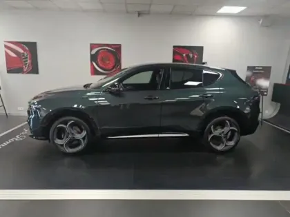 Photo 18 Alfa Romeo Tonale  1.5 Ibrida 175ch Sport Speciale TCT