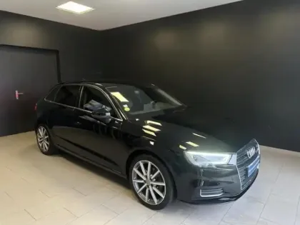 Photo 6 Audi A3  Sportback 1.6 TDI 116ch Design luxe S tronic 7
