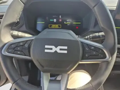 Photo 14 Dacia Duster  1.2 mild hybrid 140ch Journey