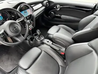 Photo 23 Mini Mini  Cooper 136ch Edition Premium BVA7