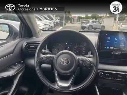 Photo 12 Toyota Yaris  116h Dynamic 5p MC24