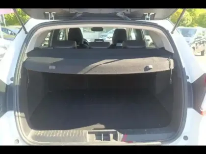 Photo 11 Renault Captur  1.6 E-Tech hybride rechargeable 160ch Initiale Paris -21