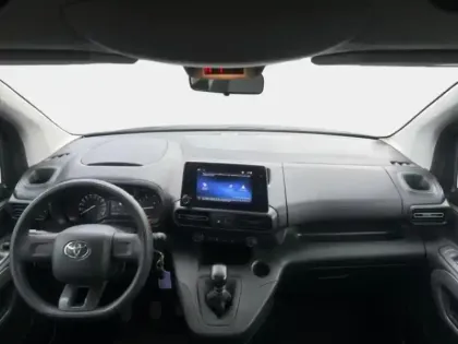 Photo 12 Toyota Proace  CITY Verso Long 1.5 130 D-4D Dynamic