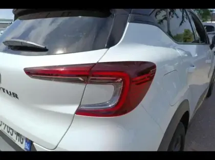 Photo 13 Renault Captur  1.3 TCe 160ch FAP Rive Gauche EDC