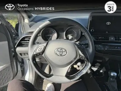 Photo 8 Toyota C-HR  1.8 Hybride 122ch Collection E-CVT