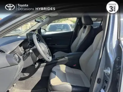Photo 10 Toyota C-HR  1.8 Hybride 122ch Collection E-CVT