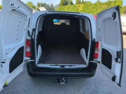Photo 9 Peugeot Partner  M 650kg BlueHDi 100ch S&S Pack Premium Connect